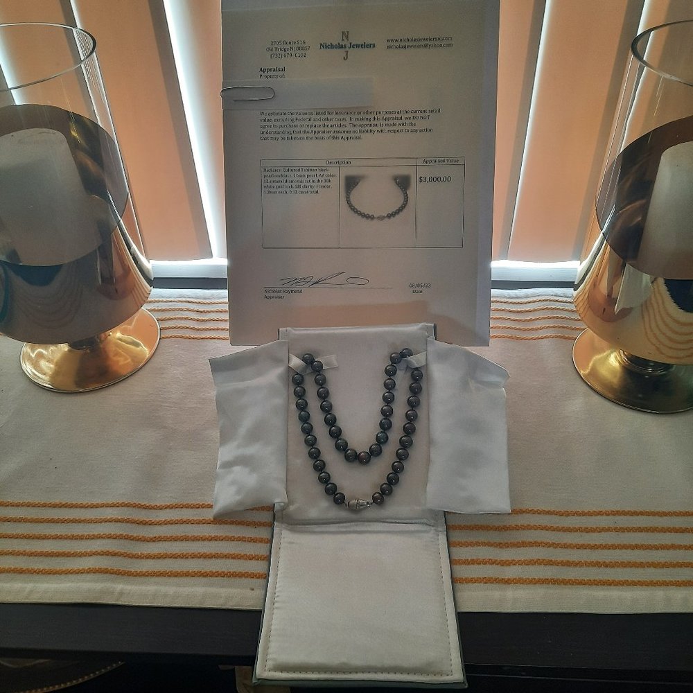 Cultured Tahitian Black Pearl Necklace